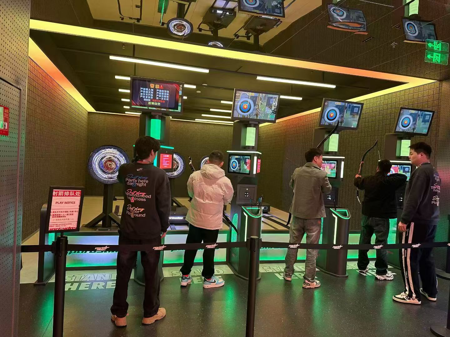 Zona de deportes interactivos para entretenimiento indoor